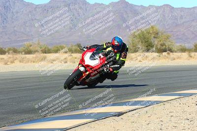 media/Jan-08-2022-SoCal Trackdays (Sat) [[1ec2777125]]/Turn 6 Inside (1pm)/